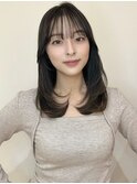 内巻きワンカール内巻きレイヤーぱっつん前髪レイヤーロング