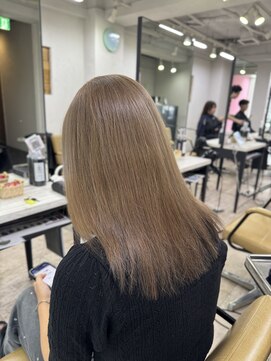 アジールヘア 所沢プロペ通り店(agir hair) ◎透明感ミルクティーベージュ×くびれレイヤー所沢