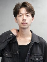 テン 心斎橋(tenn.) メンズセンターパート七三分けパートニュアンスパーマ刈り上げ