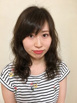 ピアリ(Peri) 大人可愛いゆるふわスタイル