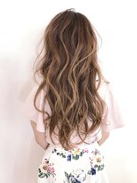 アドレ(ADORER)&nbsp;ロングでハイライト◎