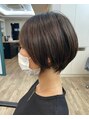 アメリ(Ameri) 全体のシルエット、質感などお客様に合わせて似合わせます。