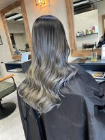 サニー 渋谷(SUNNY)&nbsp;バレイヤージュショコラアッシュハイライトグレージュカラー