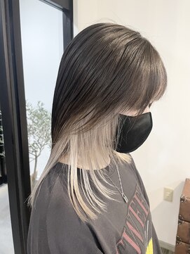 ルッカ(RUKKA hair studio) ホワイトカラー