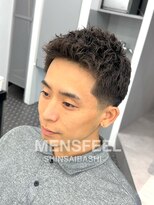 メンズフィール 心斎橋(MENS FEEL) ソフトツイストパーマ癖毛風ビジネスアップバンク