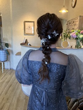ワンネスヘアーサロン(oneness hair salon) フワフワあみおろしヘア
