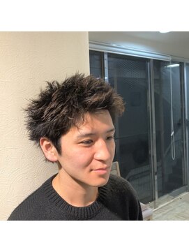 ティアラ 桜木町(TIARA) スパイキーショート