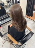 IS63透明感ベージュ
