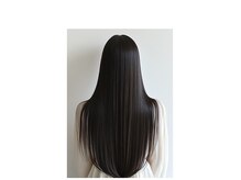 イル(iru)の雰囲気（気になるくせ、広がりをおさえまとまり◎ナチュラルストレート）