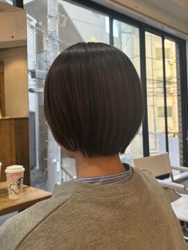 カウチ(Kauti) マルっとショートボブ