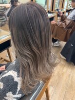 ネオリーブ クーロ(Neolive curro) 黒髪からでもOK♪ハイライトグラデーション 白髪ぼかし◎