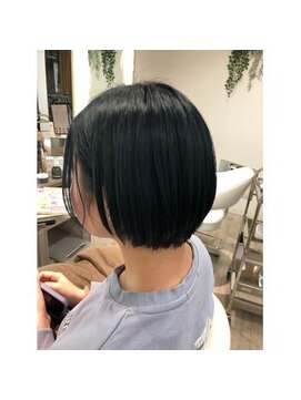 ニューヨークニューヨーク 大久保店(NYNY) ミニボブ+透明感ブルーブラック