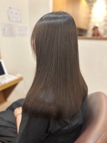 フリージア(freesia)&nbsp;髪質改善/艶髪ロング/ヘッドスパ