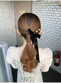 タイトヘア タイトアレンジ ローポニー パールピン 参列