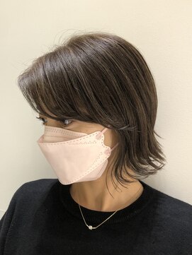 外はねボブ　目白　美容室