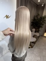 サイ(PSY)&nbsp;ミルキー×シールエクステ／池袋/ダブルカラー／ハイトーン