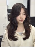 小顔ロングレイヤーカット顔周り春グレージュカラー透明感カラー
