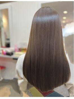 カラリス 高畑店(coloris)の写真/うる艶髪を実現！マイフォーストリートメントとグランドリンケージでサラサラ髪を体験しませんか？