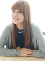 フラミューム(flammeum)&nbsp;ハイトーンのニュアンスロング×重めバング【平塚】