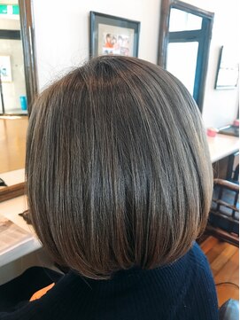 キンダーガーデン(KINDER GARTEN) ・