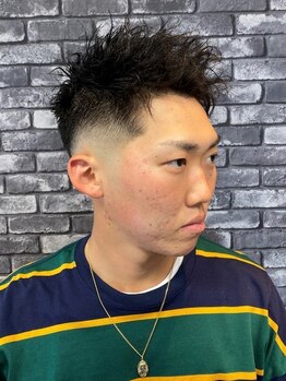 バーバーサロン ヘアージェニック(BarBer Salon Hair Genic)の写真/【滑石】"デザイン×技術"で差がつくスタイルに。簡単なスタイリングでキマる☆カジュアルから個性派まで◎