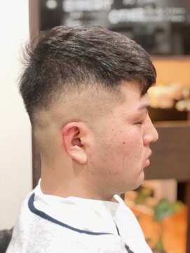 カルムンド バイ トコヘイ(CALMUNDO by TOKOHEI) 【フェードカット×ソフトモヒカン】