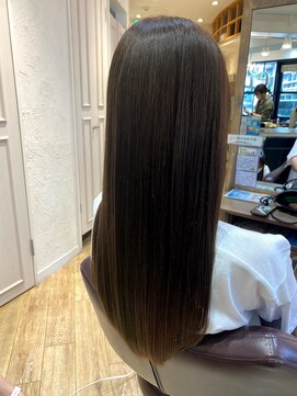 エクリ シセイドウ 麻布十番店(equri×SHISEIDO) 【麻布十番】つやつや酸熱トリートメント！