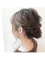 エメ(EME)&nbsp;お呼ばれシニヨン