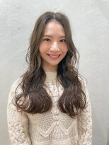 ロンドプランタン 恵比寿(Lond Printemps)&nbsp;韓国くびれウェーブロングレイヤーヘア/カーキベージュ