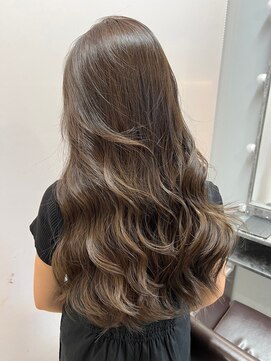 ドロシー 郡山桑野店(Dorothy) イメチェンハッシュカットフルバング似合わせレッドブラウン