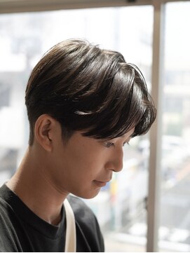 クオル 立川(QOL) 大人男子ヘア ニュアンスパーマ センターパート