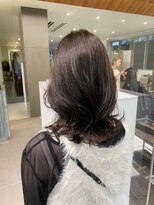 ローレンアオ(LOREN AO)&nbsp;イルミナカラー/グレージュカラー/セミディ/レイヤーカット