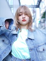 ギークス(GEEKS)&nbsp;【GEEKS渋谷】ミルクティーベージュ/ハイトーン/ウルフカット/冬