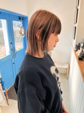 ジジ フィーカ 佐野(Gigi fika) 顔まわりインナーカラー