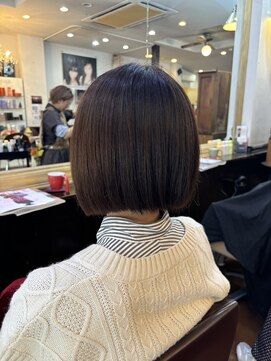 シャンプーボーイアネックス(SHAMPOO BOY Annex) 透明感カラー ショートボブ 佐世保