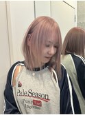 美髪シアーカラーピンクブラウンショートカット切りっぱなしボブ