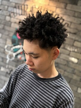 スリーセント 栄(3/cent) スパイキーアフロ