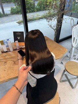 ビューブルー 亀戸錦糸町(VIEW BLUE) 美髪シアーカラー髪質改善レイヤーカット切りっぱなしボブ