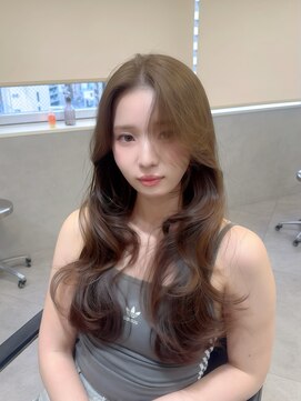 シェス 梅田(shes) レイヤーカット+オリーブベージュ◎
