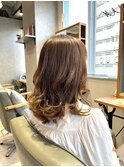 明るめカラーライトブラウンローレイヤーカット