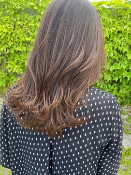 スヴァーゴ ヘアー svago hair ゆるふわセミロング