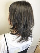 シュリット(schritt) ネオウルフミディ×グレージュハイライトカラーschritt mutsuki