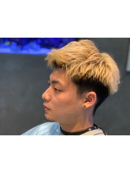 【メンズ】クラシカル～流行のスタイルまで幅広く―。メンズの心を掴む、洗練されたスタイルを実現。