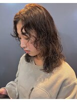 ロダット 横浜(LODAT by little) ミディアムレイヤー　ウルフパーマ【LODAT横浜】