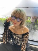 ホワイトベージュ