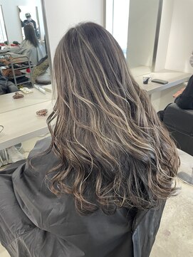 エイト 神戸三宮店(EIGHT) 【外国人風】3Dハイライト♪