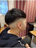 スタイルフェードカット　クロップスタイル