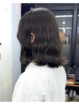 イコ 表参道原宿(ico) グレージュ　アッシュベージュ　ブリーチなしダブルカラー