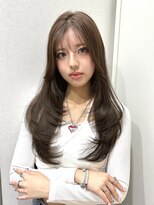 ユーフォリア 渋谷グランデ(Euphoria SHIBUYA GRANDE) オリーブベージュ レイヤーカット 顔周りカット 透明感