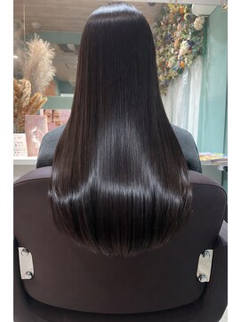 リズ(Liz) 【Lizutotalbeauty】髪質改善プレミアムストレートエステ